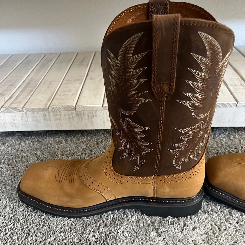 ARIAT MEN'S SIERRA STEEL SQUARE TOE WESTERN WORK BOOT